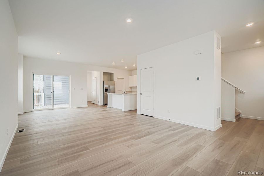 Spacious, unfurnished interior of a new home in Eastcreek Farm: Paired Homes, Thornton (Image 11). Spacious, unfurnished interior of a new home in Eastcreek Farm: Paired Homes, Thornton (Image 11).