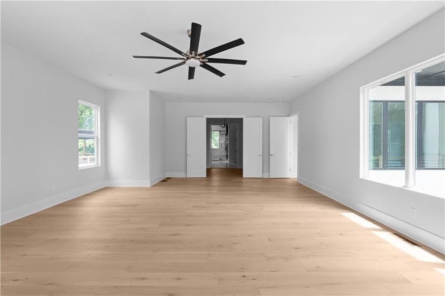 Spacious, unfurnished interior of a new home in , Atlanta (Image 22).