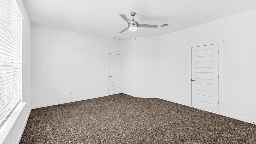 Representative unfurnished interior of a home built from the Rockdale by D.R. Horton in Davis Harbor, League City (Image 12). Representative unfurnished interior of a home built from the Rockdale by D.R. Horton in Davis Harbor, League City (Image 12).