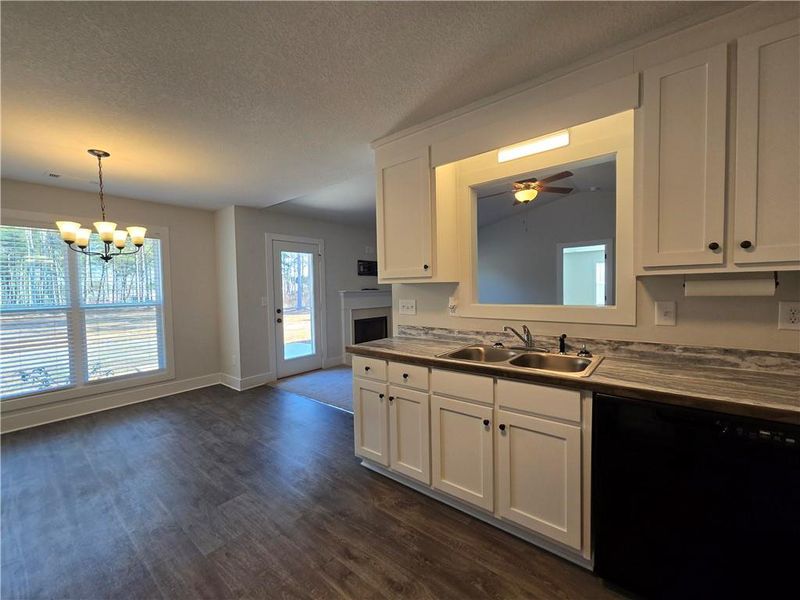 Furnished interior view inside a new home in , Hartwell (Image 10).