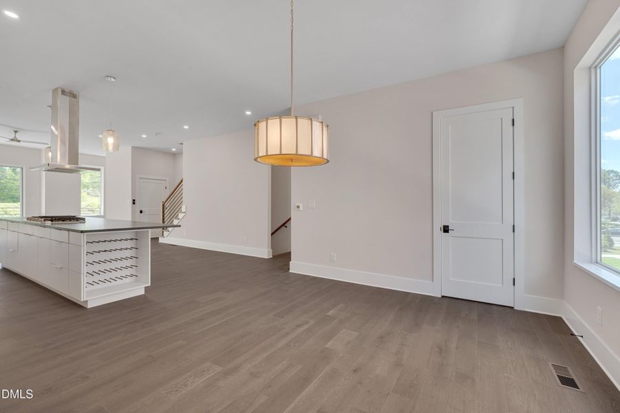 077-Terraces April -77 077-Terraces April -77