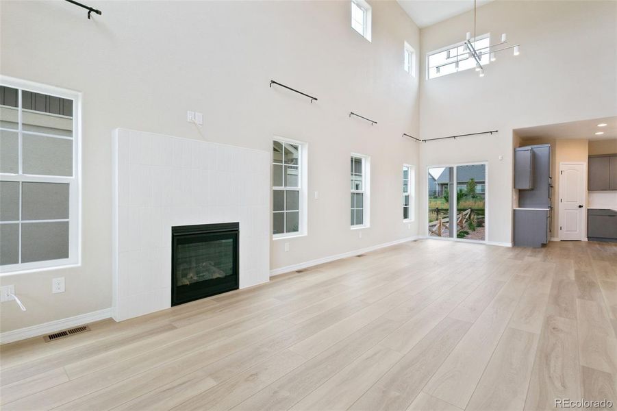 Spacious, unfurnished interior of a new home in , Colorado Springs (Image 21).