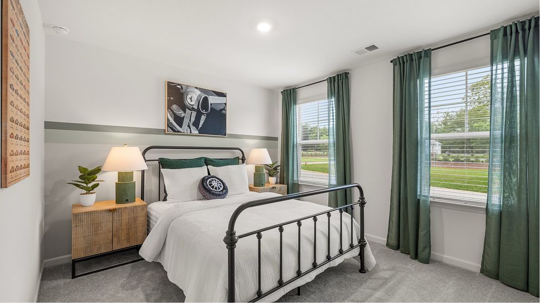 7653 Portland Bed4 1of2 F2 Base2 081225