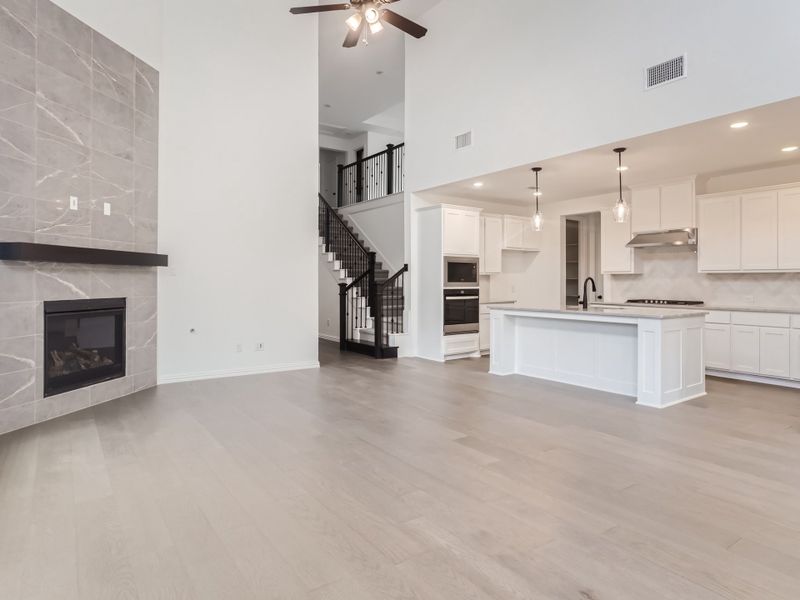 Plan 1542 Living Room Representative Photo by American Legend Homes