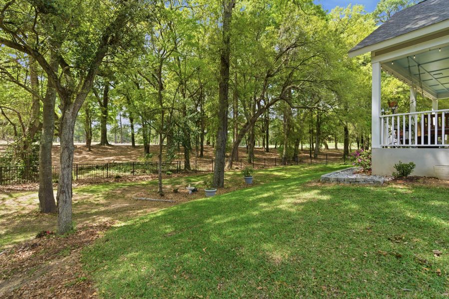 Exterior details and patio area of a home in , Santee (Image 44).