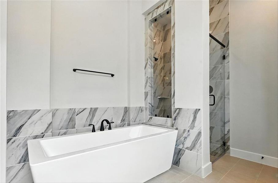 826ShadyOaksDrive226E015 826ShadyOaksDrive226E015