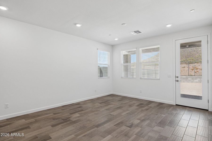 5-web-or-mls-32617-north-smoke-view-trai