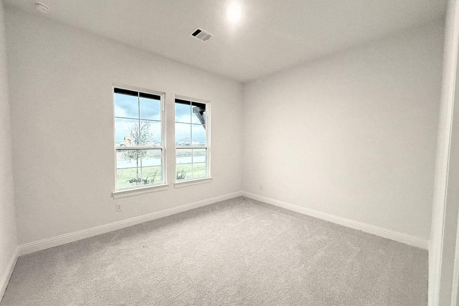 Spacious, unfurnished interior of a new home in Ridge Park Estates, Royse City (Image 21).
