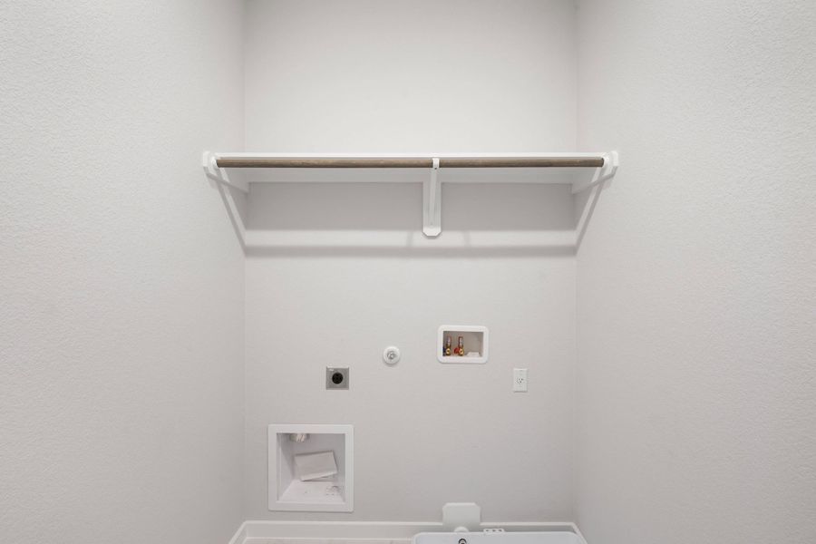 Spacious, unfurnished interior of a new home in Park Central, Georgetown (Image 33).
