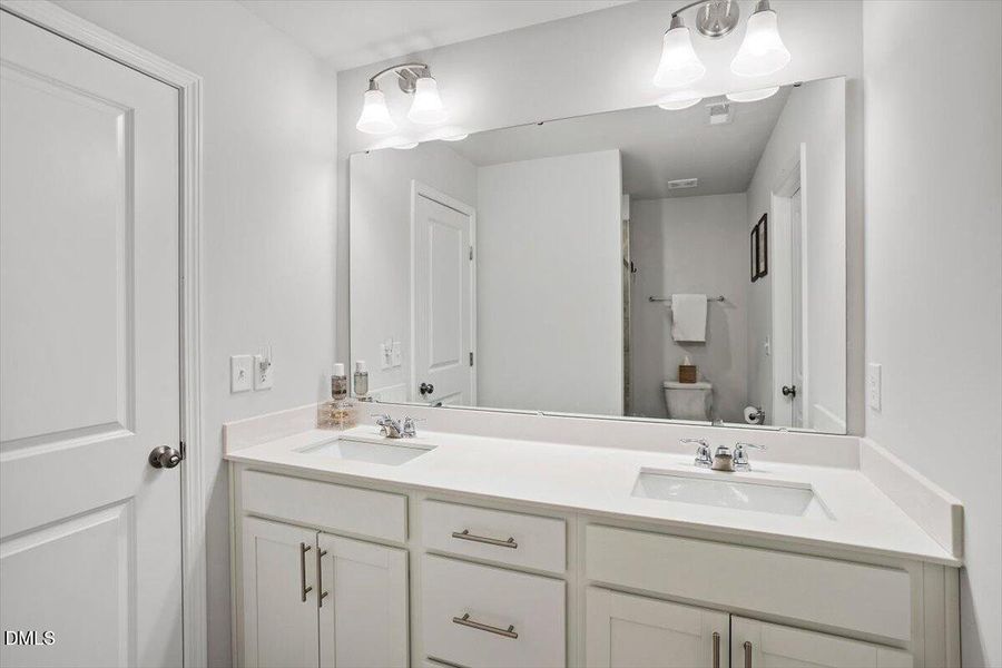 32-156 Sweet Lilac Wy [2889892]_32