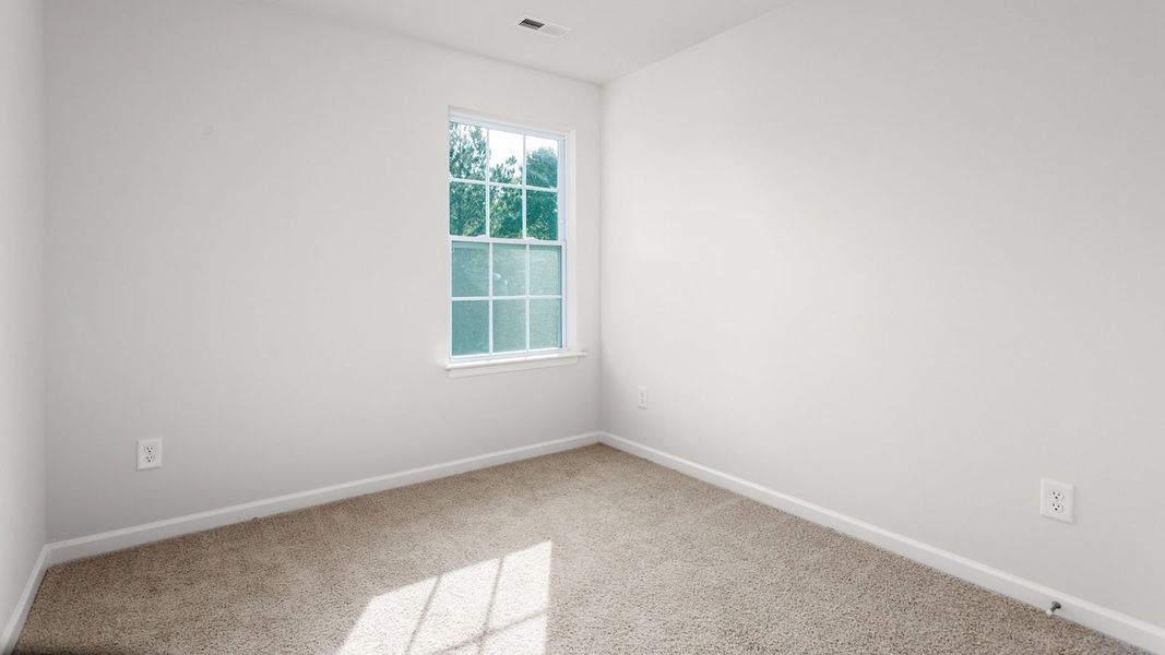 Spacious, unfurnished interior of a new home in Henley Ridge, Graham (Image 16).
