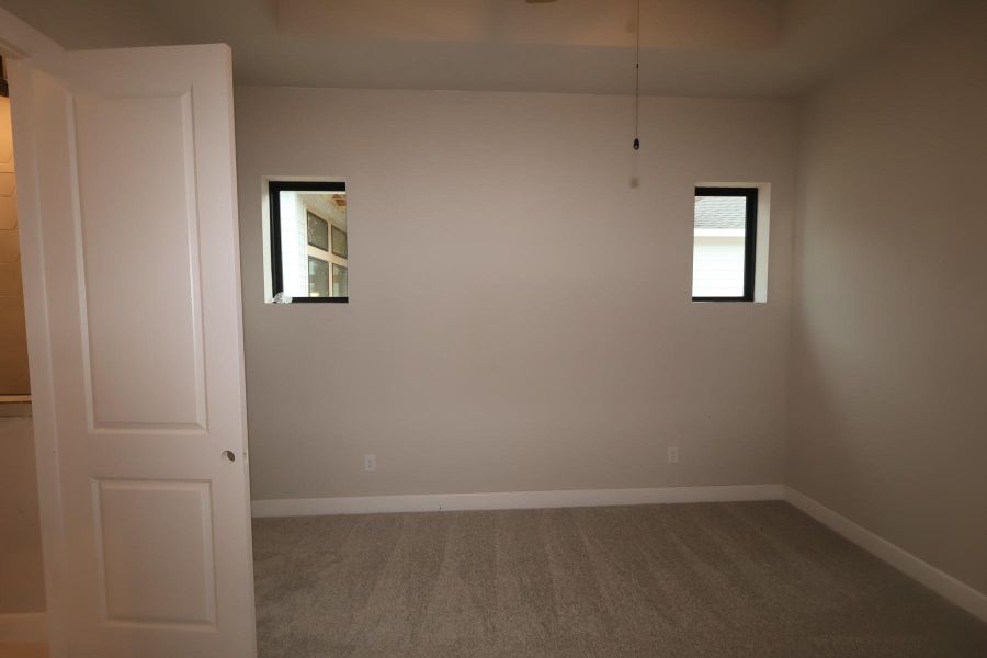 Spacious, unfurnished interior of a new home in Sienna - Landmark Row Collection, Missouri City (Image 7).