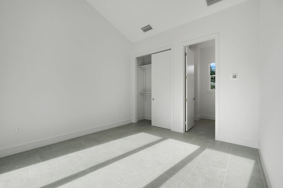 Representative unfurnished interior of a home built from the Courtyard 50 3BR by ABD Development in Hampton Green at Providence, Davenport (Image 48).