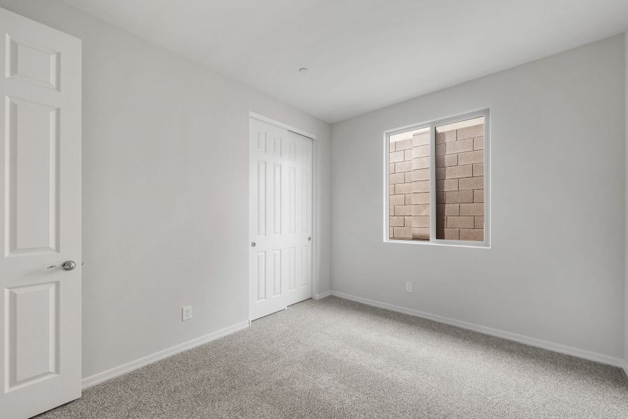 Spacious, unfurnished interior of a new home in Foothills at Northpointe, Peoria (Image 22).