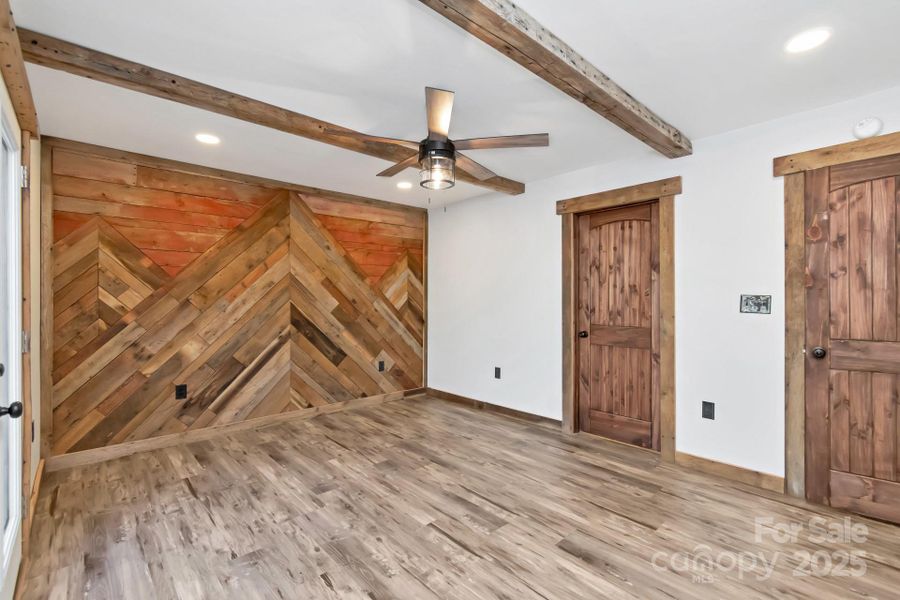 Spacious, unfurnished interior of a new home in , Laurel Springs (Image 33).