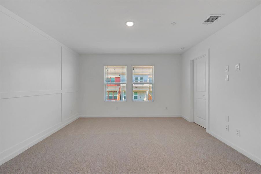 Spacious, unfurnished interior of a new home in Providence Commons, Providence Village (Image 23). Spacious, unfurnished interior of a new home in Providence Commons, Providence Village (Image 23).