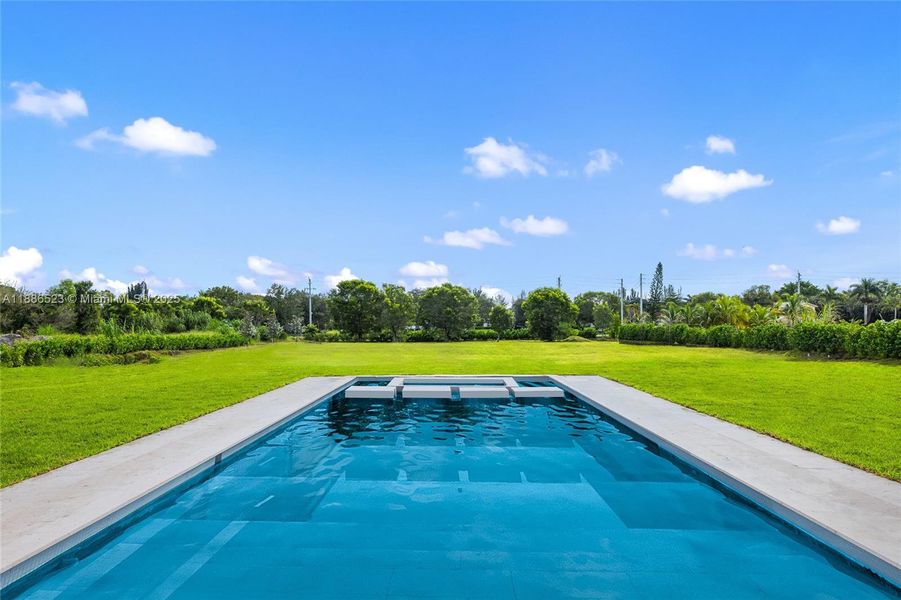 Community amenities in , Southwest Ranches (Image 30).