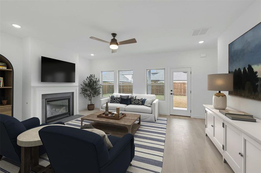 Furnished interior view inside a new home in Rolling Ridge, Van Alstyne (Image 24).