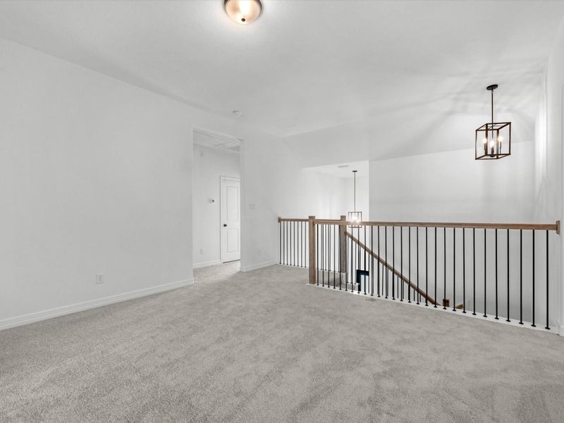 Spacious, unfurnished interior of a new home in Brookewater, Rosenberg (Image 13).