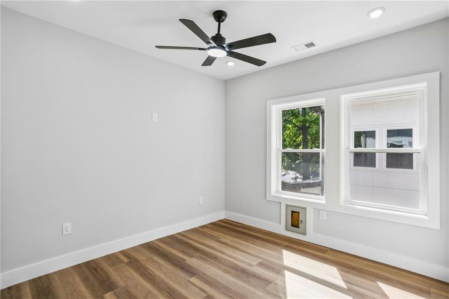 Spacious, unfurnished interior of a new home in , East Point (Image 9).