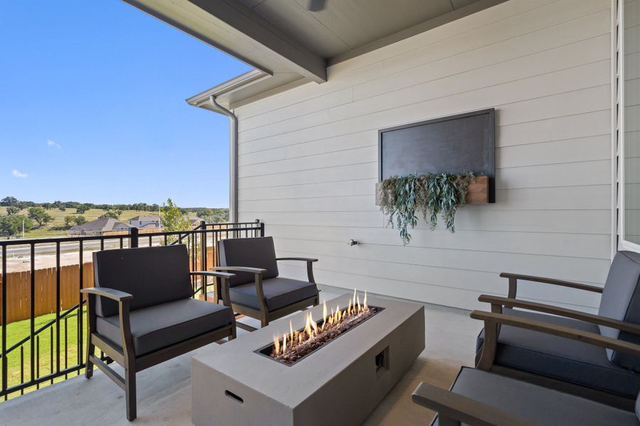 Exterior details and patio area of a home in Lagos Reserve, Manor (Image 3).