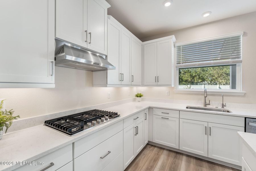 Furnished interior view inside a new home in Olde Mandarin Estates, Jacksonville (Image 17).
