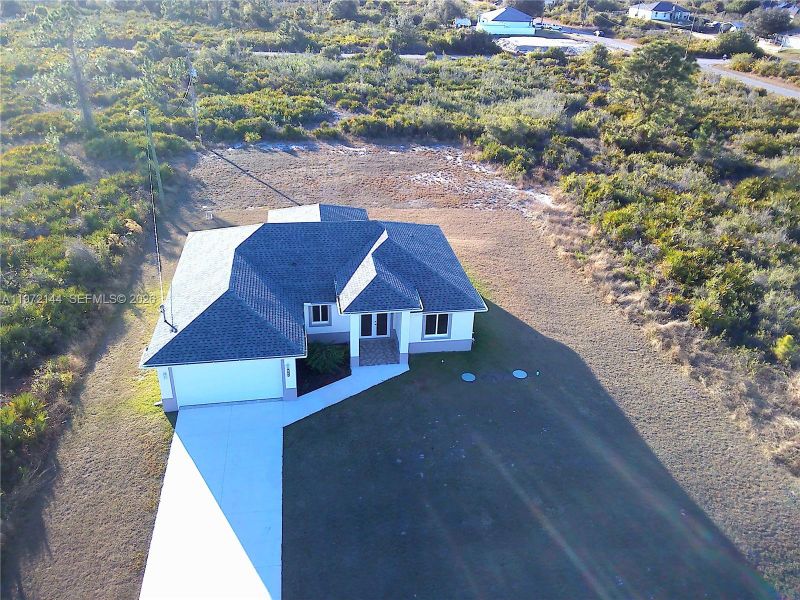 Image 32 of a home in .