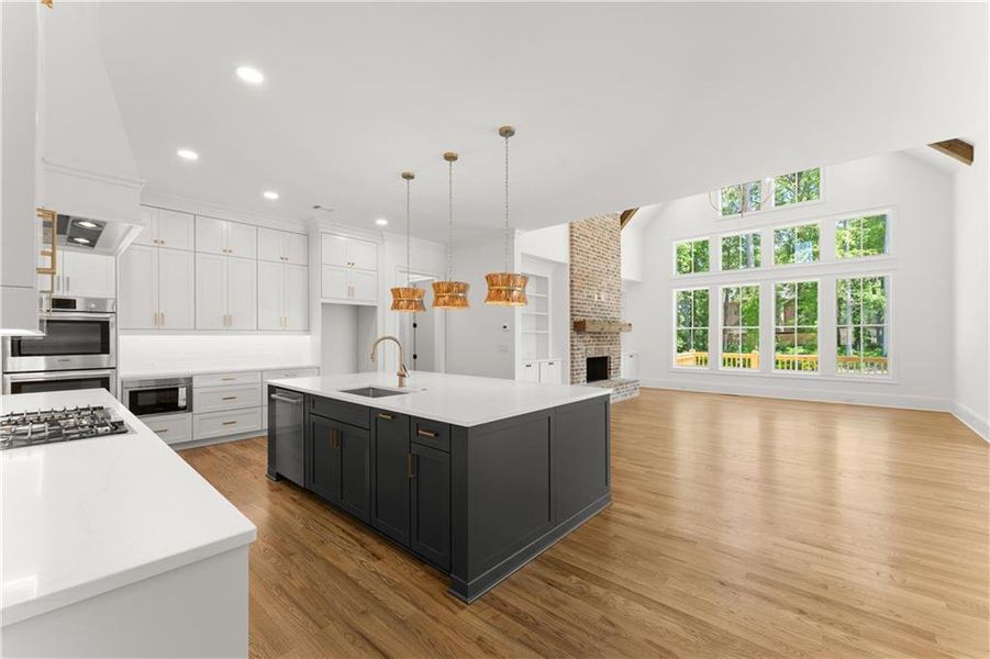 Furnished interior view inside a new home in Woodford, Acworth (Image 6).