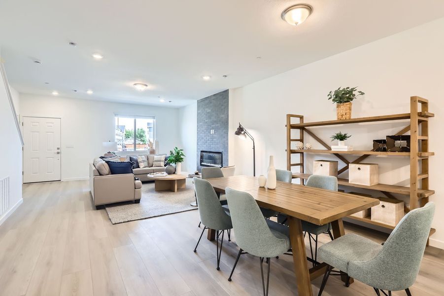 2768 Bear Springs Cir, Longmont, CO.  - Slide 7