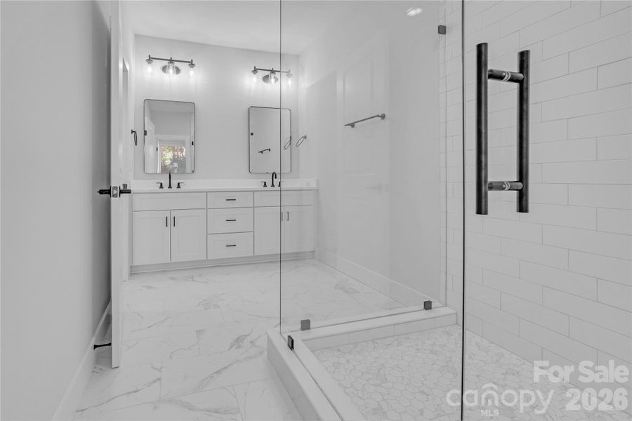 Image 26 of a home in .