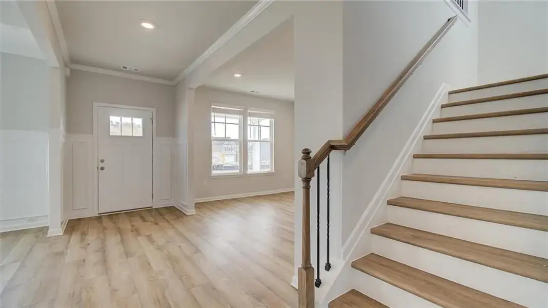 Spacious, unfurnished interior of a new home in Brighton, Locust Grove (Image 16).