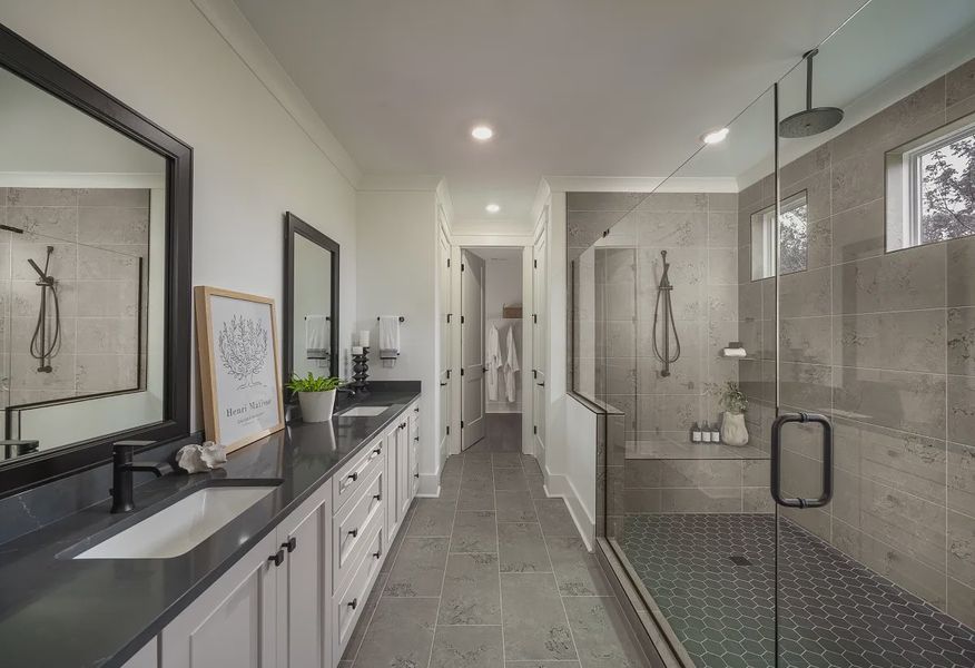 Willow Model Prim Bath, Windell Woods - 8 of 17