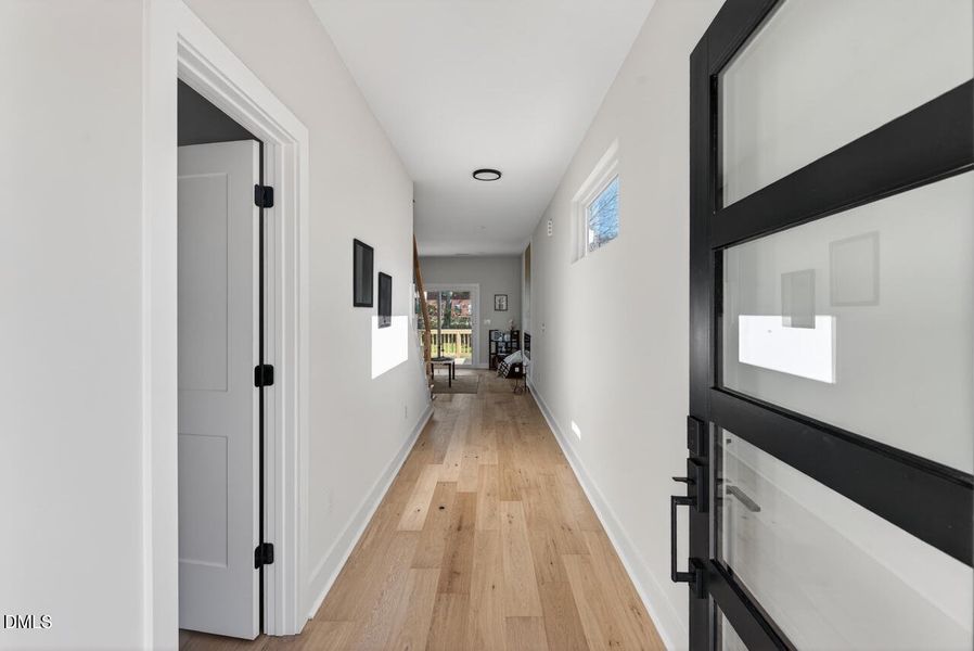 Come on in! Come on in!