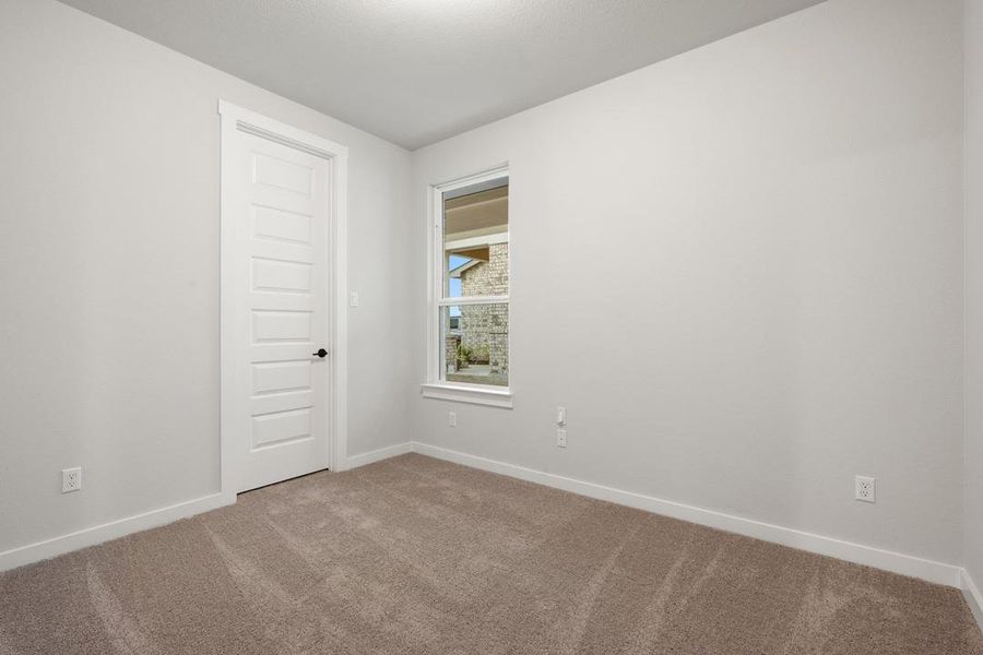 Spacious, unfurnished interior of a new home in Flora, Hutto (Image 25).