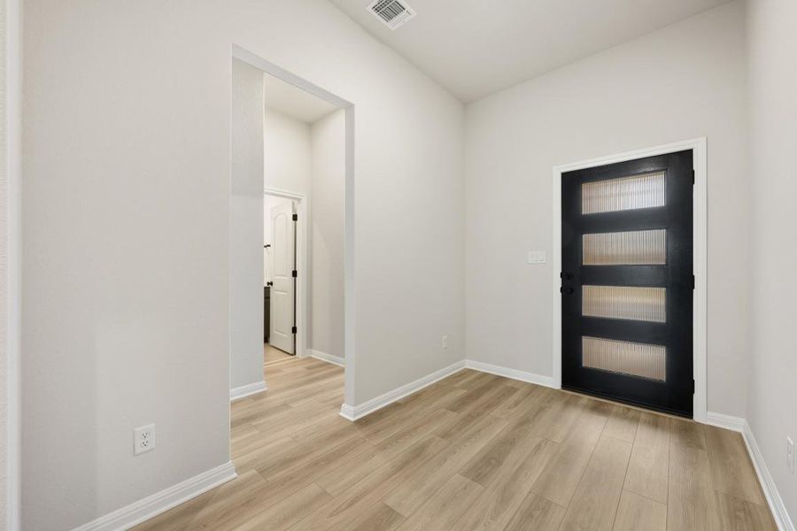 Representative images and renderings are for illustrative purposes. Actual structural options and design finishes of home may vary. Representative images and renderings are for illustrative purposes. Actual structural options and design finishes of home may vary.