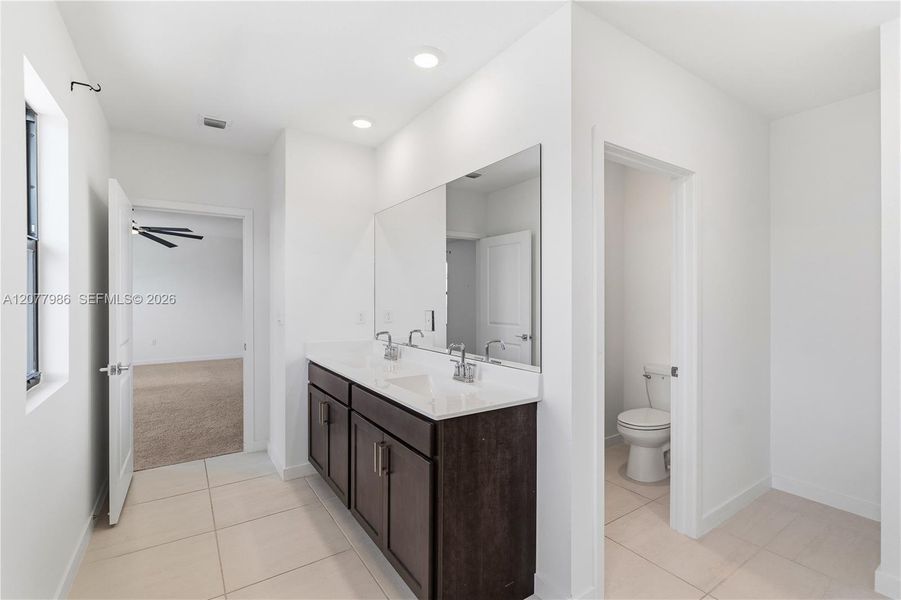 Furnished interior view inside a new home in Parker Pointe, Homestead (Image 11). Furnished interior view inside a new home in Parker Pointe, Homestead (Image 11).