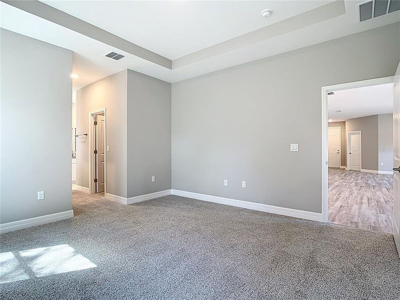 Spacious, unfurnished interior of a new home in , North Port (Image 17).
