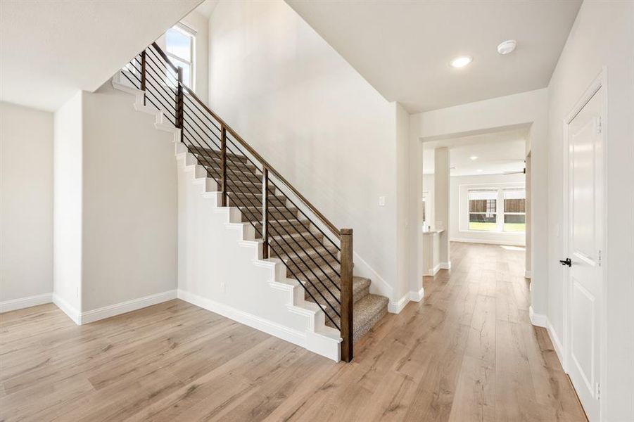 Spacious, unfurnished interior of a new home in Waterscape Classic 60s, Royse City (Image 18). Spacious, unfurnished interior of a new home in Waterscape Classic 60s, Royse City (Image 18).