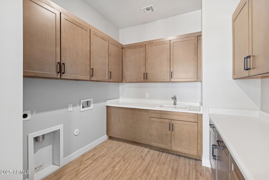 L53-HDR015 L53-HDR015