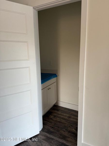 Image 17 of a home in .