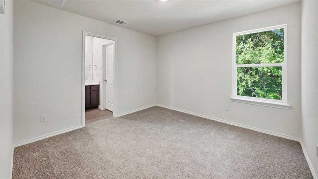 Spacious, unfurnished interior of a new home in Arbor Trails South, Princeton (Image 22).