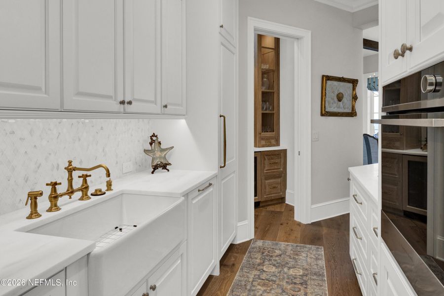 Furnished interior view inside a new home in , Ponte Vedra Beach (Image 50).