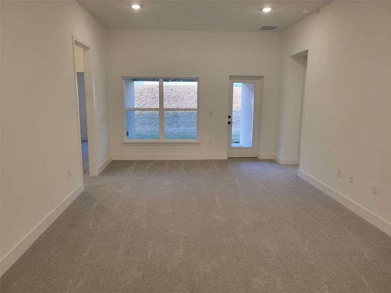 Spacious, unfurnished interior of a new home in Arbor Park, Leesburg (Image 12). Spacious, unfurnished interior of a new home in Arbor Park, Leesburg (Image 12).