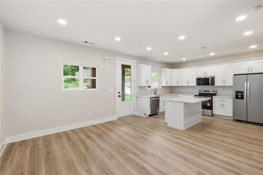 Image 30 of a home in .