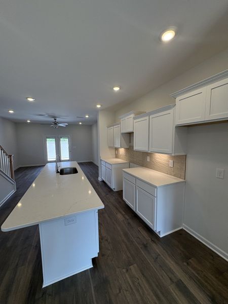 PHOTO IS OF A COMPLETED UNIT. SELECTIONS AND OPTIONS MAY VARY. PHOTO IS OF A COMPLETED UNIT. SELECTIONS AND OPTIONS MAY VARY.