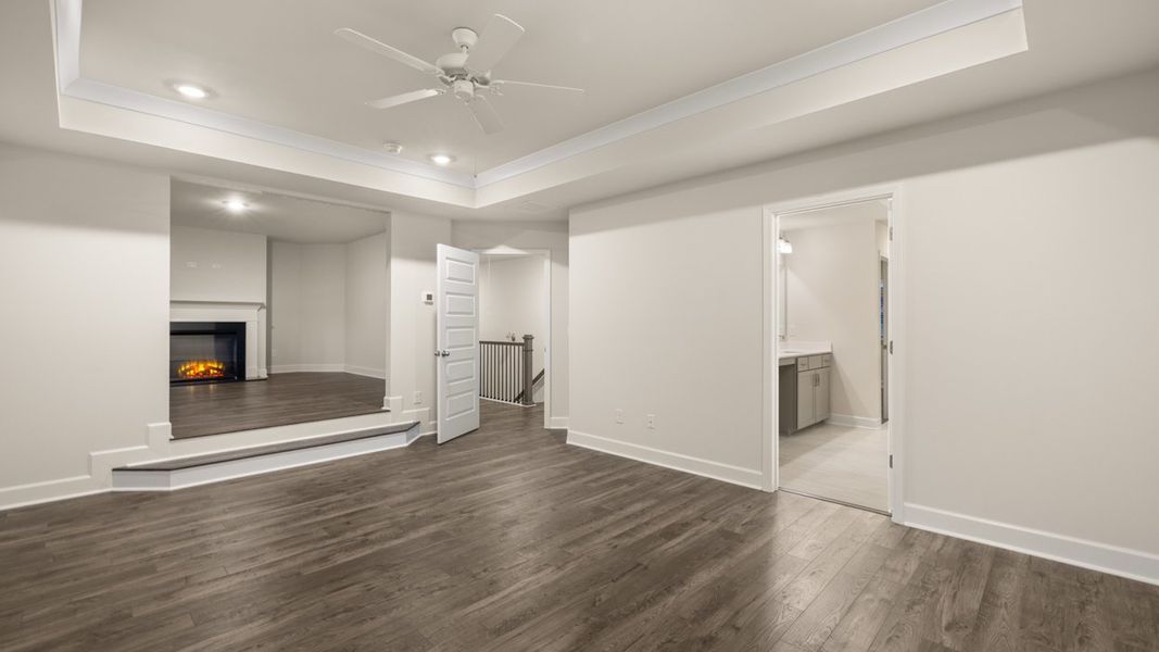 Spacious, unfurnished interior of a new home in Evergreen Crossing, Locust Grove (Image 32).