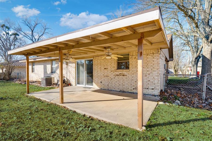 Exterior details and patio area of a home in , Blossom (Image 3).