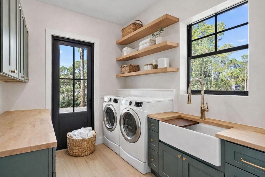 070823C2-C0FB-41E3-8639-E72F83848695