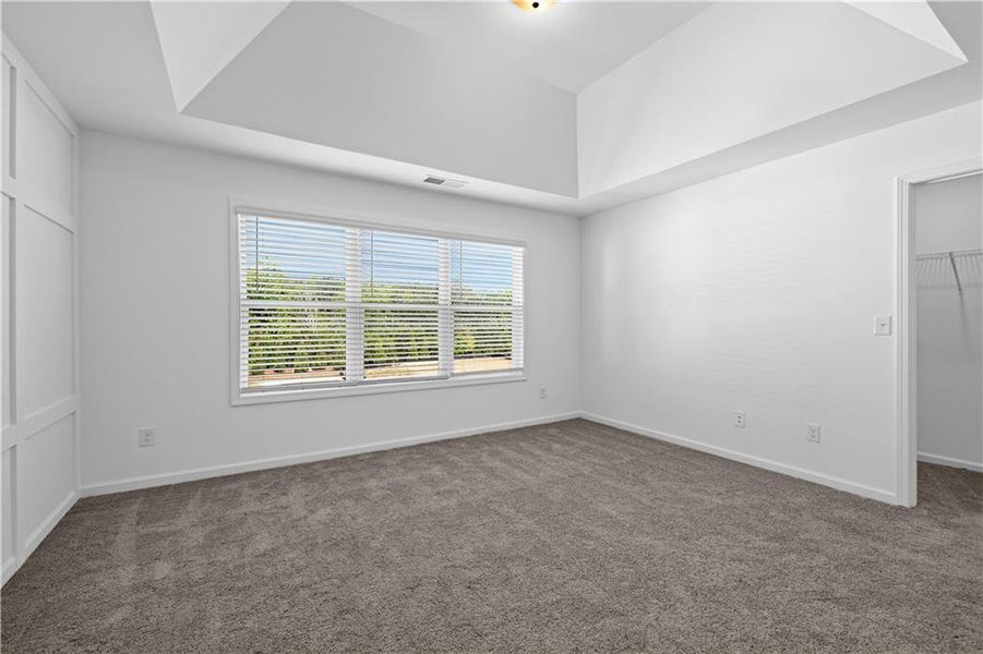 Spacious, unfurnished interior of a new home in Nickel Creek at Newnan Crossing, Newnan (Image 27). Spacious, unfurnished interior of a new home in Nickel Creek at Newnan Crossing, Newnan (Image 27).