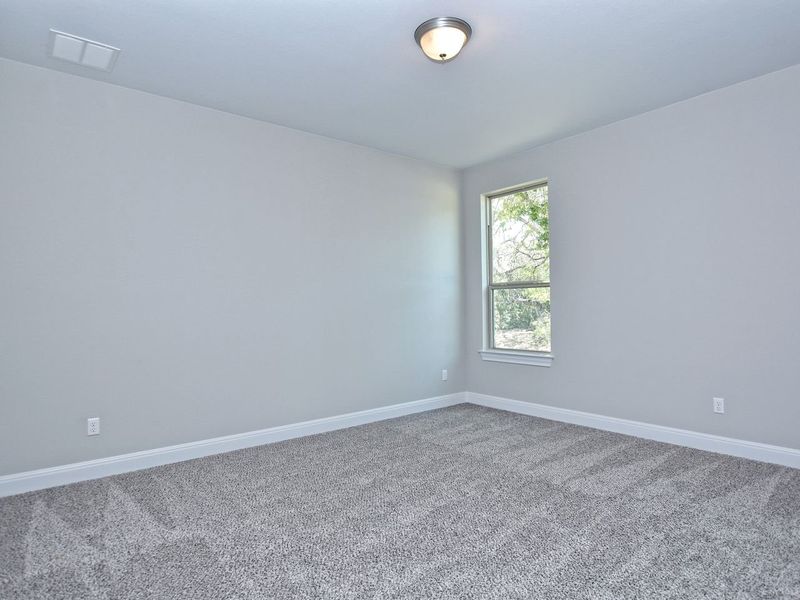 Representative unfurnished interior of a home built from the San Simeon I by Giddens Homes in Clearwater Ranch, Liberty Hill (Image 384).
